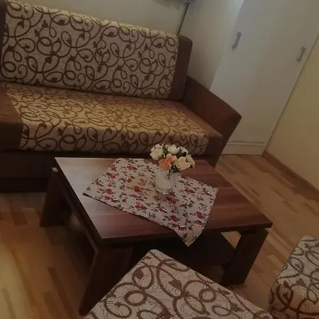 Rekreacne Zariadenie Chmelisko Guest house