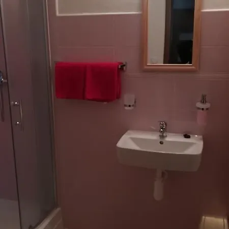 Rekreacne Zariadenie Chmelisko Guest house