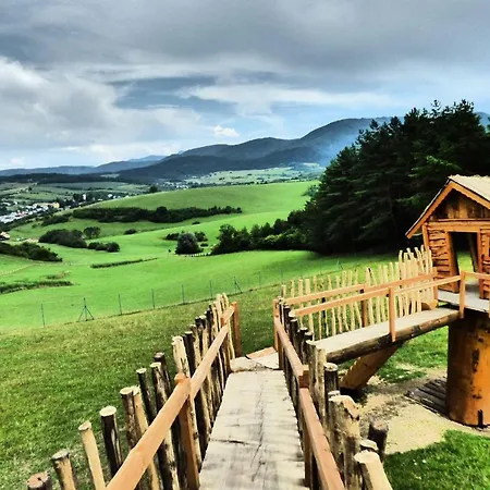 Rekreacne Zariadenie Chmelisko Guest house