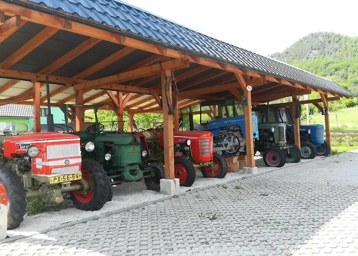 Rekreacne Zariadenie Chmelisko Pensjonat 3*